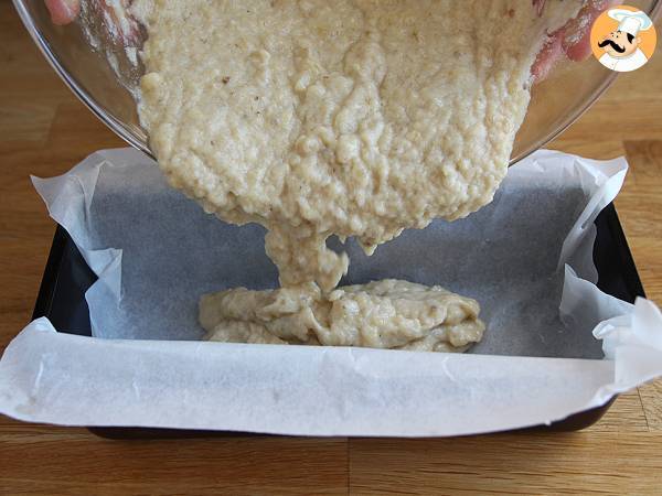 Chec cu banane fara zahar - Banana bread - Preparare etapa 4