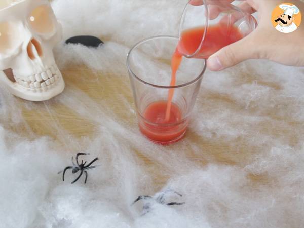 Cocktail sangeros de Halloween (fara alcool) - Preparare etapa 1