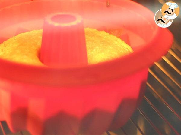 Prajitura Bundt cu morcovi - Preparare etapa 4