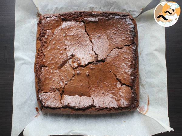 Brownie cu ciocolată - Preparare etapa 6