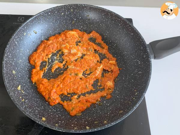 Paste cu ardei și brânză proaspătă - Preparare etapa 6