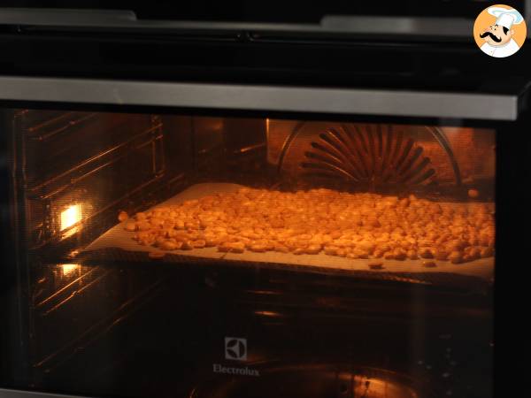 Pralină de arahide - Preparare etapa 1