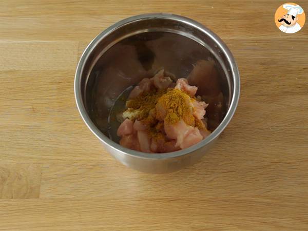 Pui curry în lapte de cocos - Preparare etapa 1