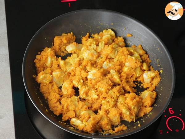 Pui curry în lapte de cocos - Preparare etapa 5