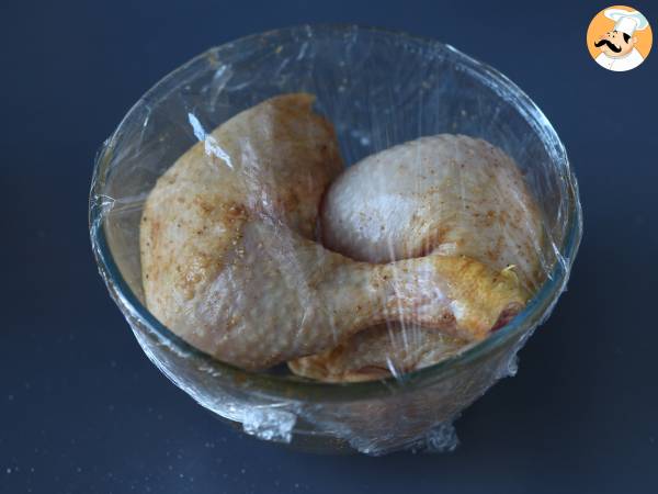 Cum să gătești pulpe de pui într-o tigaie? - Preparare etapa 2