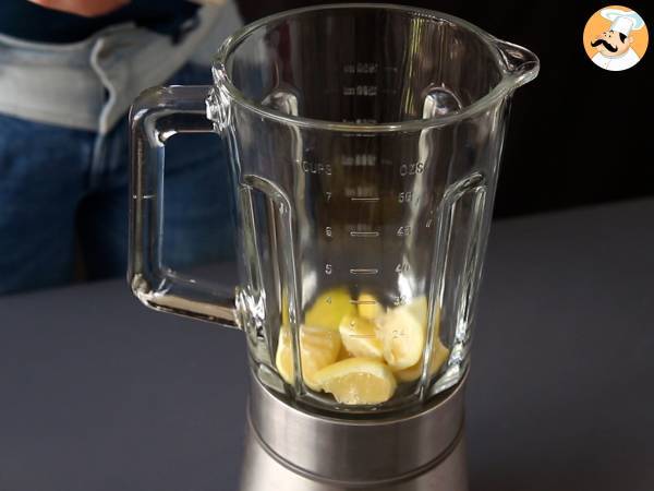 Chec cu lămâie expres într-un blender! - Preparare etapa 1