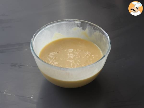 Tartă răsturnată cu piersici, unt topit și caramelizat - Preparare etapa 5