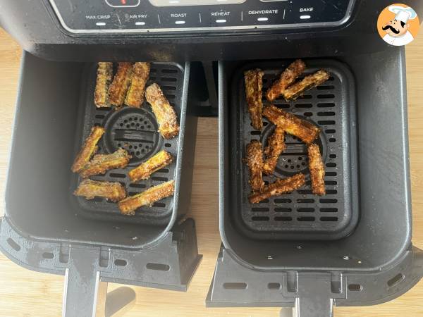 Batoane de dovlecel la Air fryer - Preparare etapa 6
