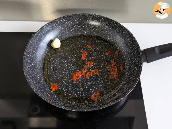 Penne all'arrabbiata: un clasic italian reconfortant! - Preparare etapa 2