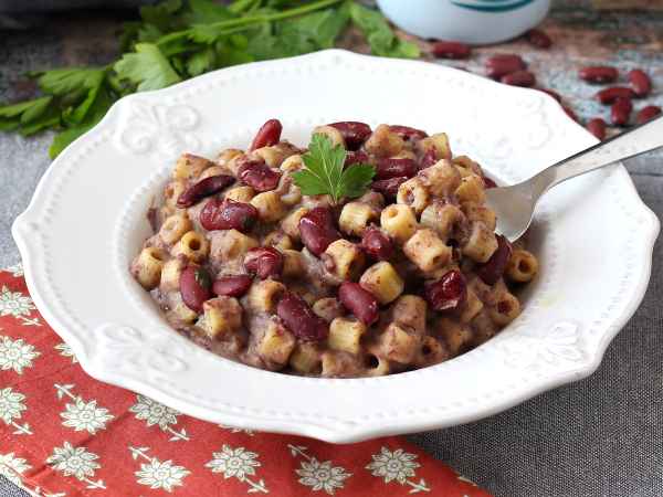 Pasta e fagioli alla veneta: un clasic al bucătăriei venețiene - Preparare etapa 6