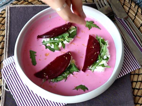 Ravioli cu sfeclă roșie, un aperitiv simplu și elegant - Preparare etapa 6