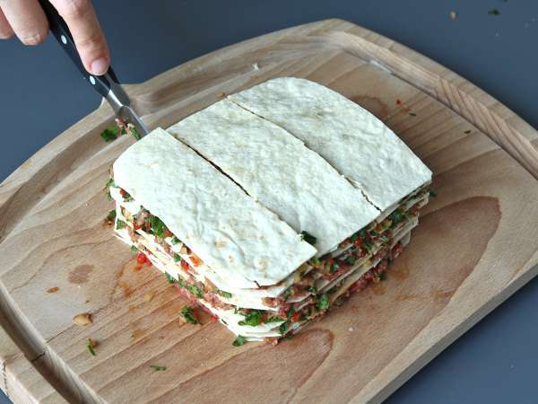 Lavash kebab cu tortilla, faimoasele kebaburi ușor coapte în cuptor! - Preparare etapa 6