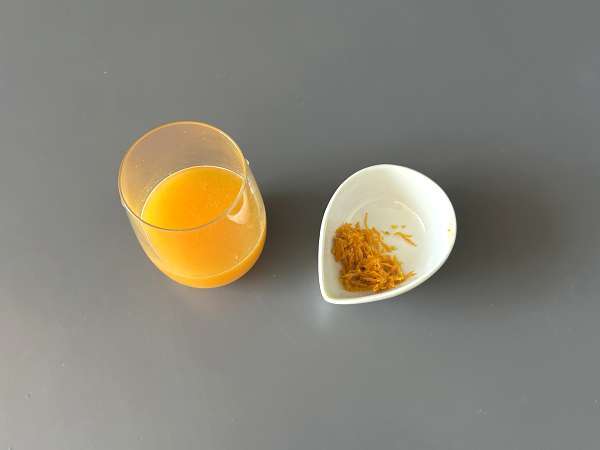 Carpaccio de scoici cu vinaigreta citrica si fistic - un antreu elegant si usor de preparat - Preparare etapa 1