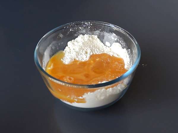 Clătite tip rulouri de scorțișoară, pentru iubitorii de scorțișoară - Preparare etapa 2