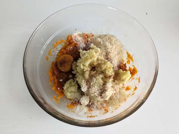 Chec cu dovleac, ciuperci și brânză scamorza: rețetă gustoasă și ușor de făcut - Preparare etapa 5