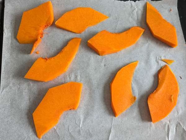 Gnocchi de casă din dovleac: moale, delicat și perfect pentru toamnă! - Preparare etapa 1