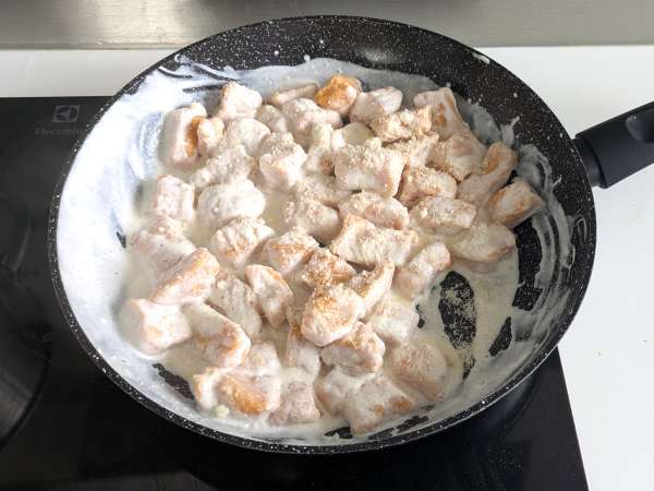 Gnocchi cremoși de dovleac cu Philadelphia și nuci crocante - Preparare etapa 7