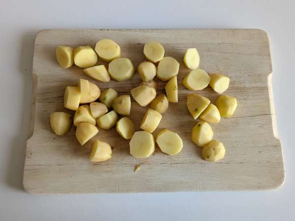 Cartofi cremoși Cacio e Pepe la cuptor: felul de mâncare ușor care îi înnebunește pe toți! - Preparare etapa 1