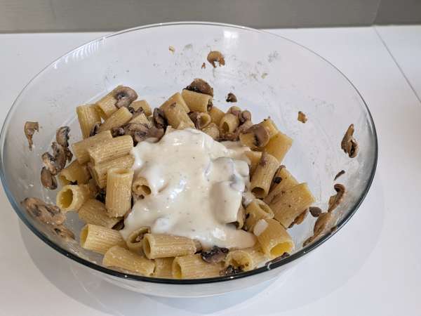 Pasta al forno ai funghi: rețeta perfectă, cremoasă, pentru toamnă - Preparare etapa 7