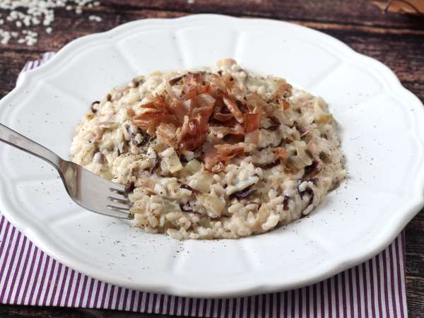 Risotto cremos și gustos cu radicchio, bacon și cremă de brânză - Preparare etapa 8