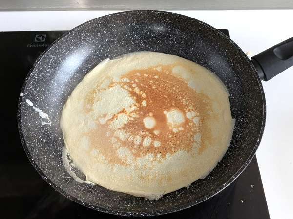 Crespelle cu ricotta și ciuperci: rețeta vegetariană cremoasă perfectă pentru fiecare ocazie - Preparare etapa 5