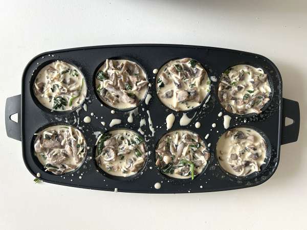 Brioșe cu spanac și ciuperci - Preparare etapa 10