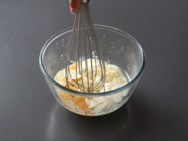 Cele mai bune brioșe de ciocolată: moi și uriașe - Preparare etapa 2