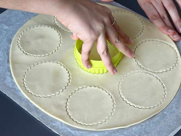 Tarte tatin cu ceapă - Preparare etapa 5