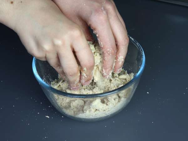 Ratatouille crumble, un fel de mâncare rapid și ușor pe care îl veți iubi! - Preparare etapa 2