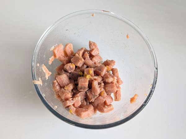 Lasagna de somon cu burrata și fistic cremos și crocant - Preparare etapa 1