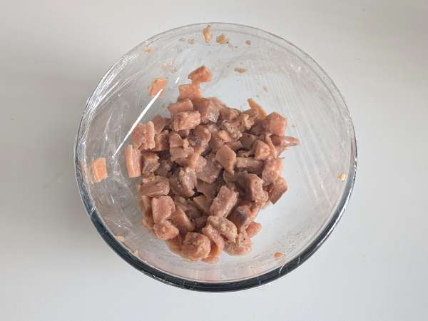 Lasagna de somon cu burrata și fistic cremos și crocant - Preparare etapa 2