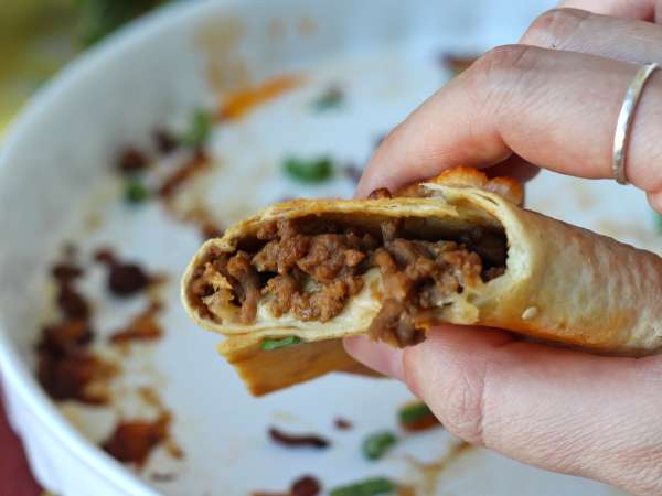 Tortillas coapte la cuptor cu quesadillas și umplutură de carne de vită picantă - Preparare etapa 7