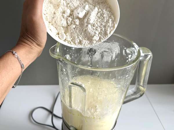 Aluat de tartă sărată în blender: rapid, ușor și ultramoale - Preparare etapa 4