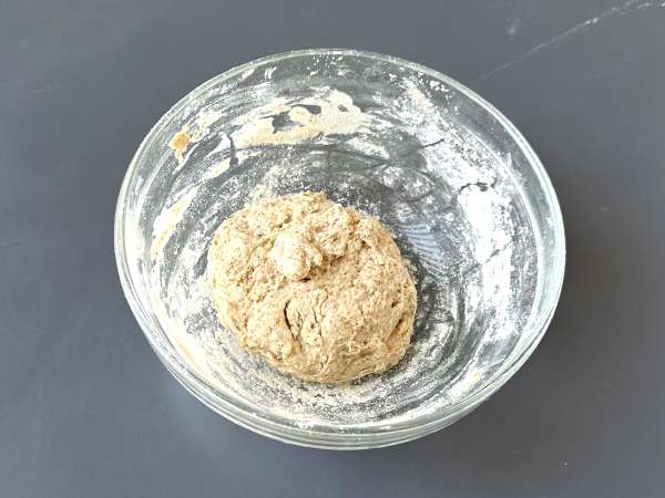 Grisine de casă cu plante aromatice: ușor de făcut și super crocante! - Preparare etapa 3