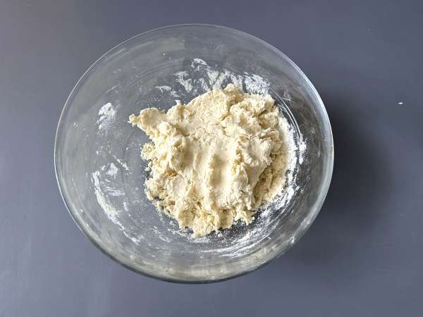 Shortcake cu căpșune, shortcake-ul american cu cremă de căpșune care nu dă greș niciodată - Preparare etapa 3