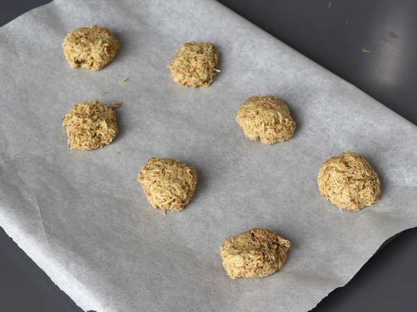 Fursecuri cu brânză tip Dubai, rețeta virală pentru mochis cu umplutură de fistic și kataif - Preparare etapa 4