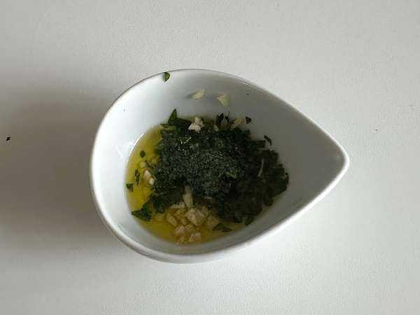 Cartofi Hasselback în friteuza cu aer: crocanți și ultra-ușor de făcut! - Preparare etapa 3