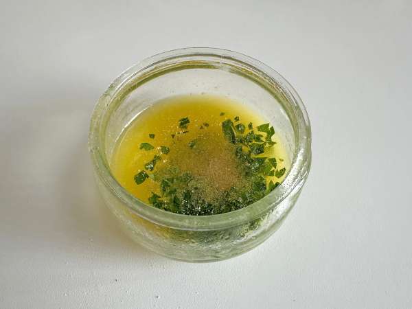 Crutoane crocante cu ierburi în Air Fryer (rapid și ușor) - Preparare etapa 4