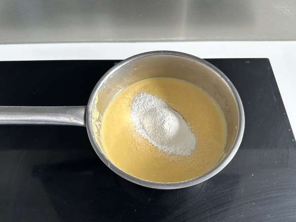Curau de milho: Budinca braziliană de porumb extrem de cremoasă - Preparare etapa 3
