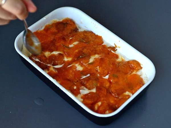 Tiramisu cu caise coapte: desertul fructat și cremos, perfect pentru vară - Preparare etapa 9