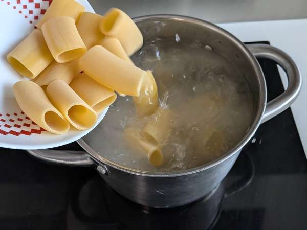 Paste cu ardei și mentă: cremoase și aromate - Preparare etapa 6