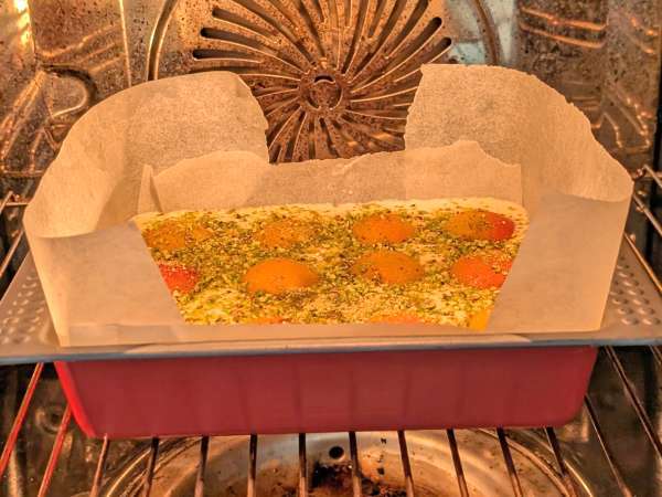 Cheesecake cu caise, cu textură cremoasă - Preparare etapa 6