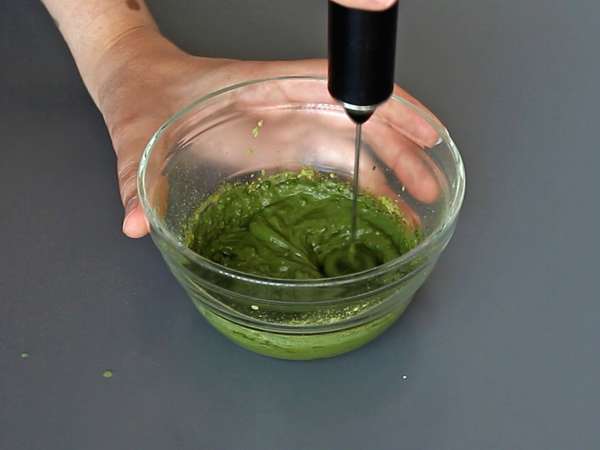 Chec marmorat cu ceai matcha - Preparare etapa 1