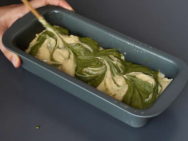 Chec marmorat cu ceai matcha - Preparare etapa 9