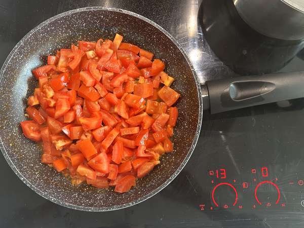 Salată proteică de quinoa cu fasole roșie și porumb - Preparare etapa 4
