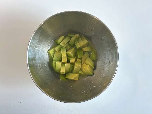 Salată proteică de quinoa cu fasole roșie și porumb - Preparare etapa 5
