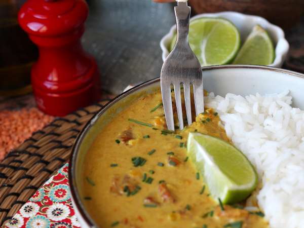 Curry de linte roșie cu lapte de cocos: o rețetă ușoară și cremoasă - Preparare etapa 8
