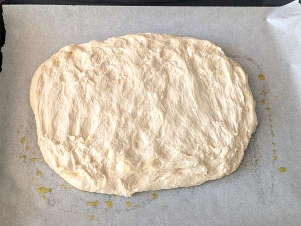 Focaccia rustică cu ceapă și rozmarin - Preparare etapa 8