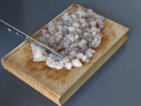 Aperitive cu creveți în stil rulouri de primăvară, preparate la friteuza cu aer cald - Preparare etapa 1