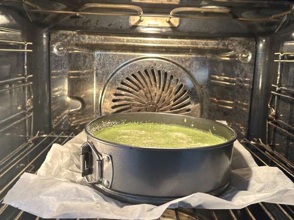 Quiche fără aluat cu spanac și gouda - Preparare etapa 6